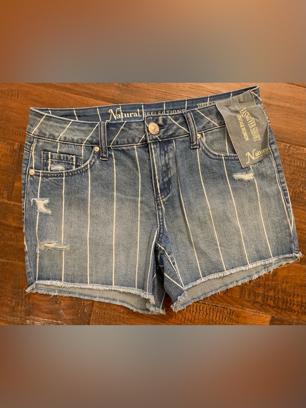 Natural Reflections Denim Jean Shorts - Blue NEW - 6